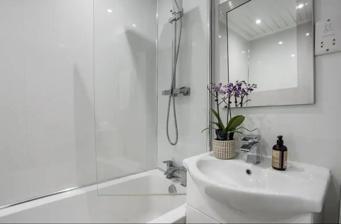 Edinburgh Castle Apartment